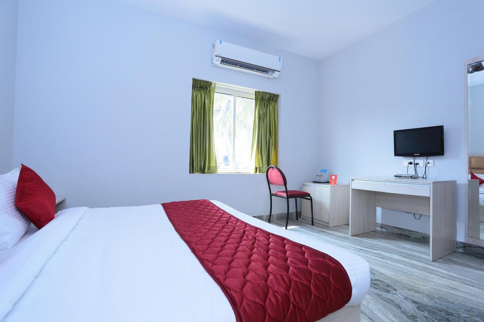 Super Townhouse Prince Palace Thiruvananthapuram Exterior foto